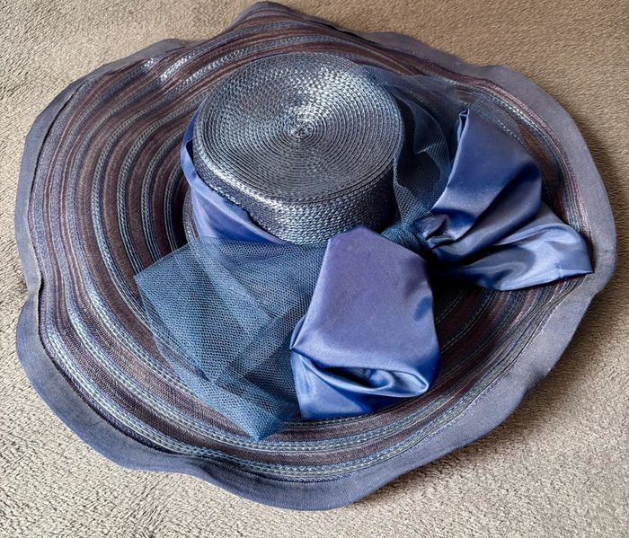 Chapeau de cérémonie Catherine Alhinc Paris