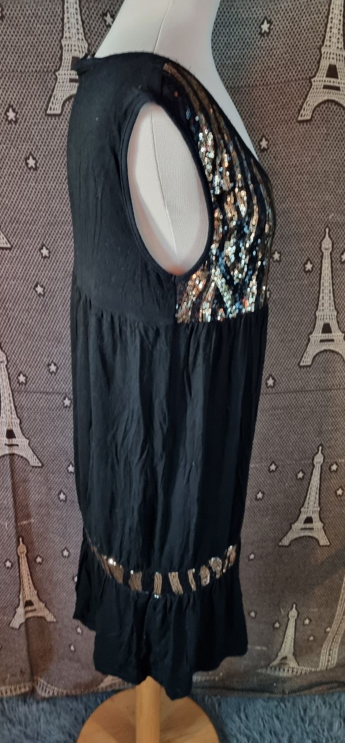 Tunique noir à strass doré taille 4 - photo numéro 5