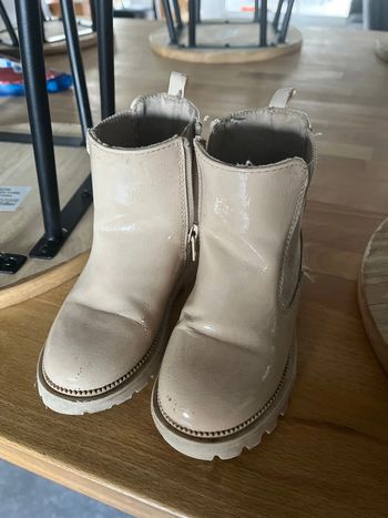 Bottines vernis Kiabi 24