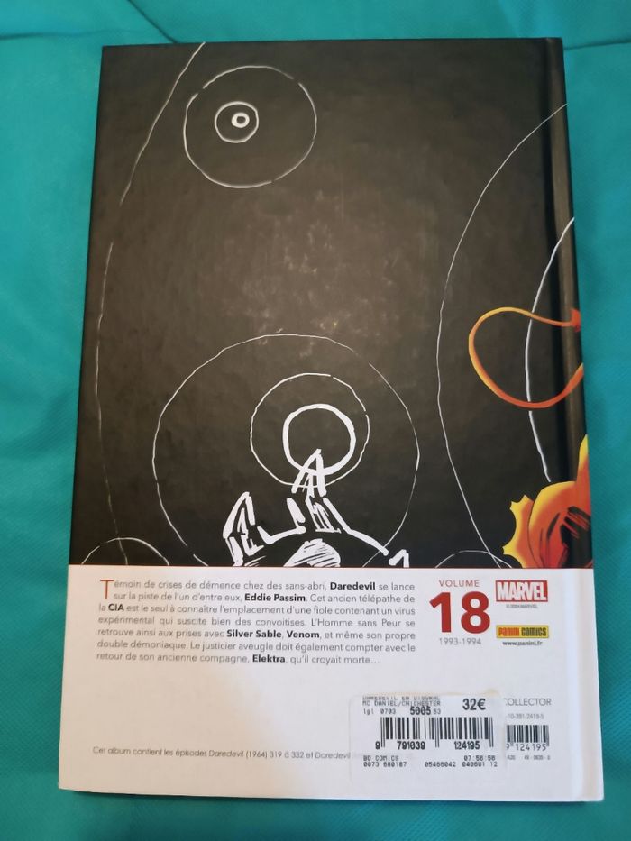 Album Marvel Daredevil Déchéance volume 18 Collector - photo numéro 2