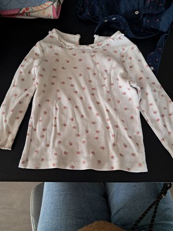 Pull fleurs petite fille