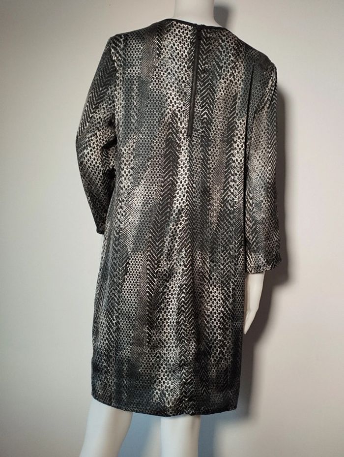 Robe One step🐍 satinée taille 38 - photo numéro 4