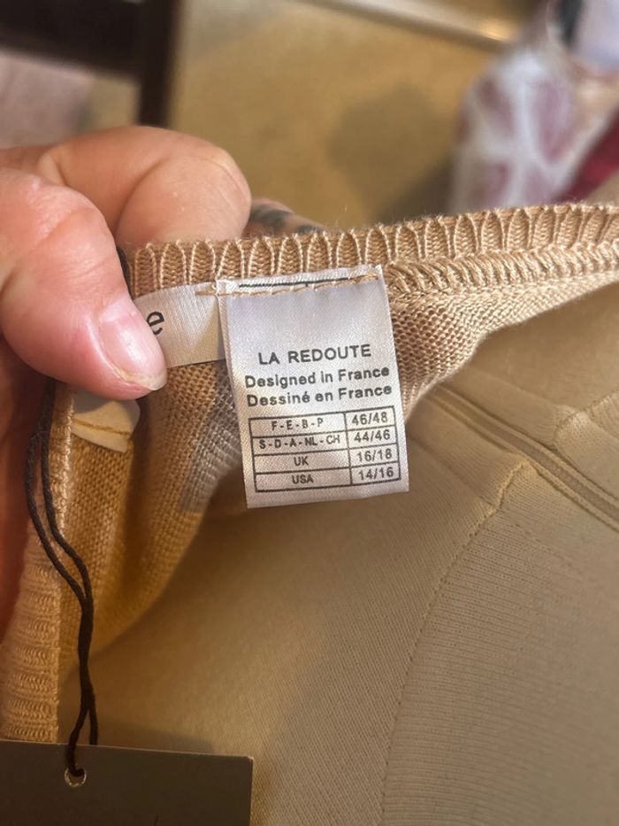 Pull fin taille 46/48 marque redoute création neuf avec étiquette - photo numéro 5