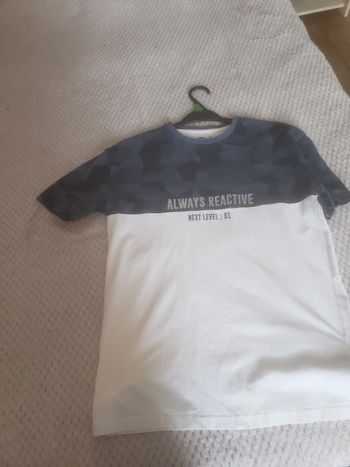 Tee shirt