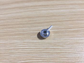 Axe roue secours pièce détachée miniature Mercedes Benz 500 K 1936 Burago 1/20 1/20e 1/20eme #A46