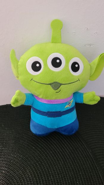 Peluche extraterrestre alien