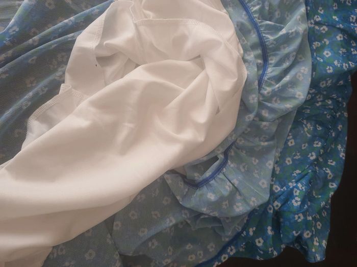Robe Bel & Bo bleue flories taille 40 - photo numéro 20