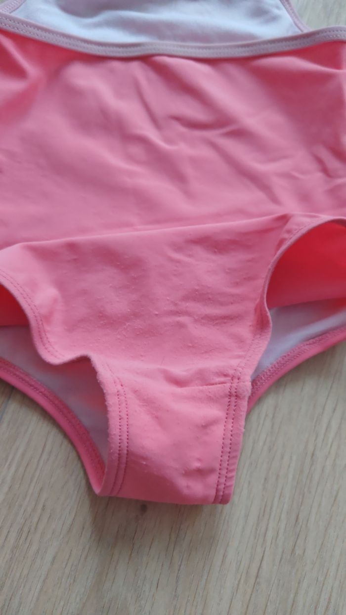 Maillot de bain licorne 🦄 4ans - photo numéro 2