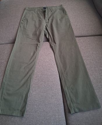 Pantalon regular fit kiabi 42