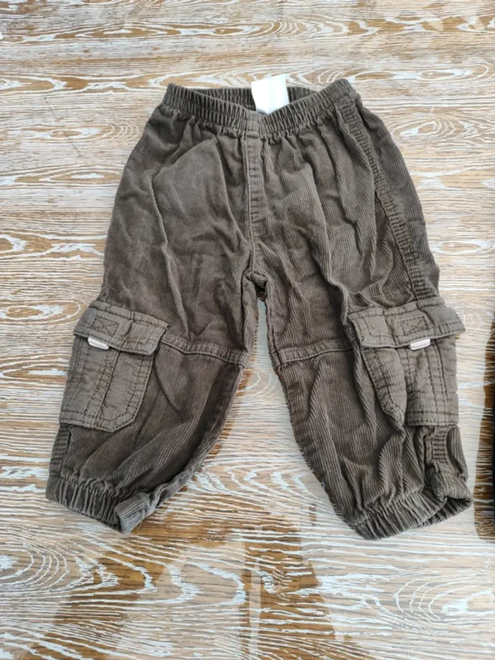 🍁 2 pantalons velours 12 mois 🍁 - photo numéro 2