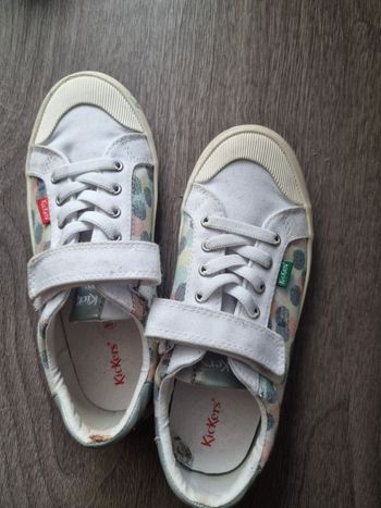 Paire de tennis kickers