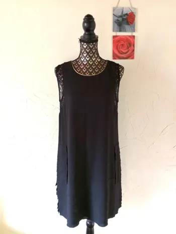 🌸 Robe noire sans manche, Etam, taille 2