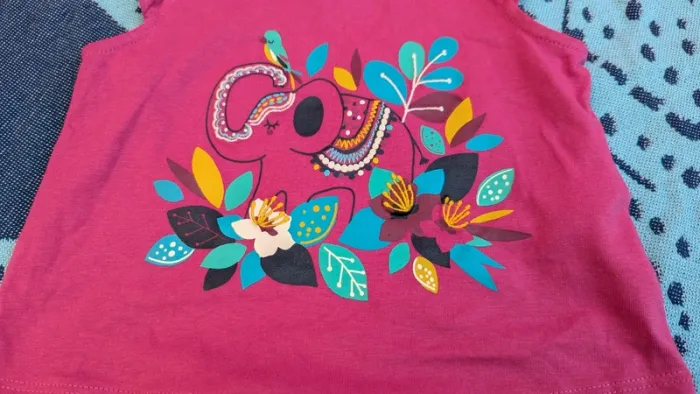 T-shirt 🌸DPAM 1 an - photo numéro 2