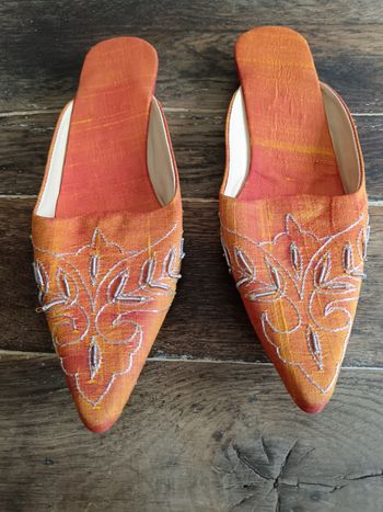Babouches neuves orange femme 37