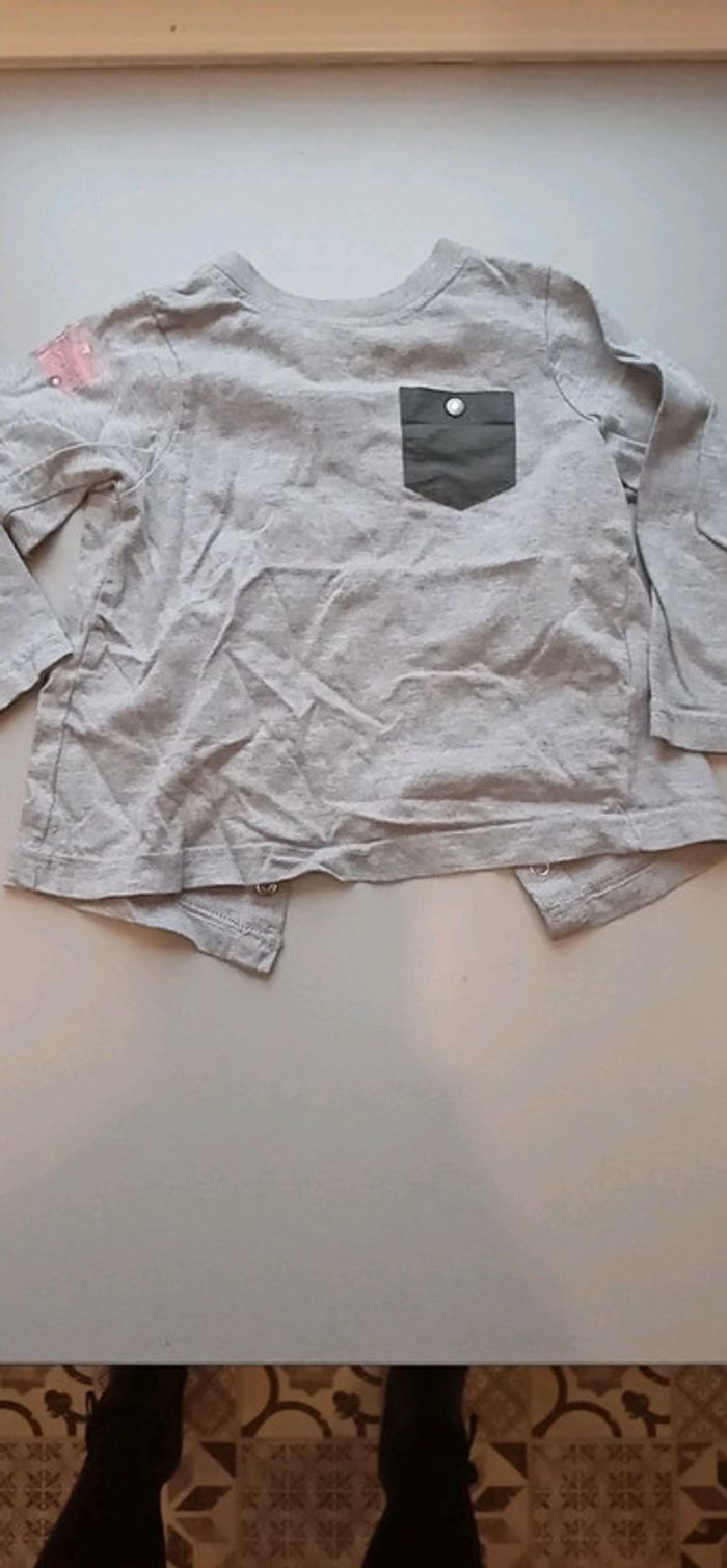 Tee shirt manche longue 12 mois