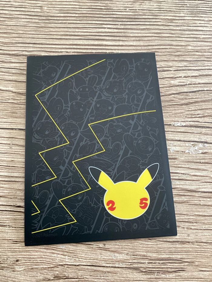 carte Pokémon 15/132 rocket’s zapdos célébration 25ans anglais ANG - photo numéro 6