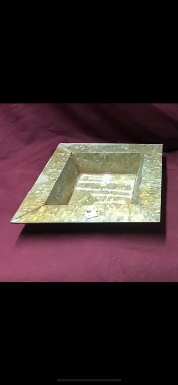 Pot de fleurs carré métal