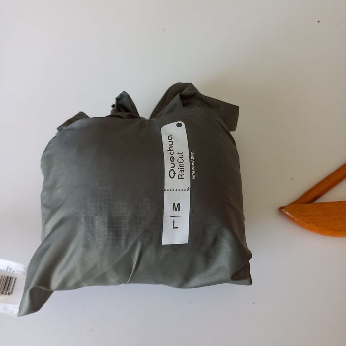 Imperméable kaki - photo numéro 3