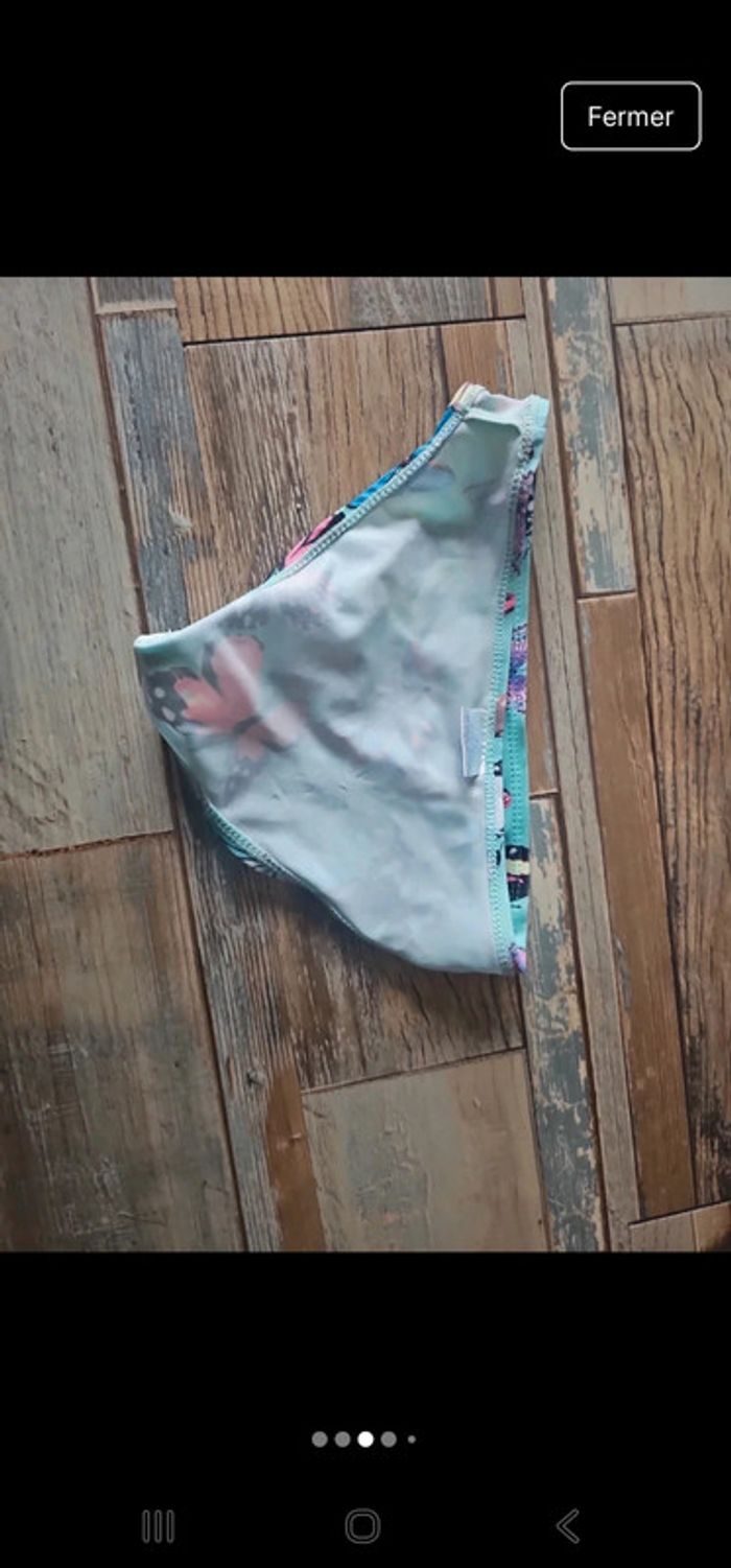 Bikini fille taille 4 ans 
Maillot de bain 2 pièces - photo numéro 3