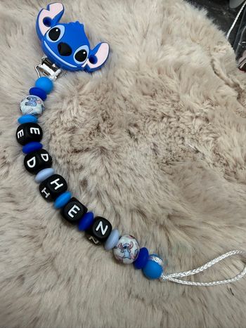 Attache tétine Stitch 