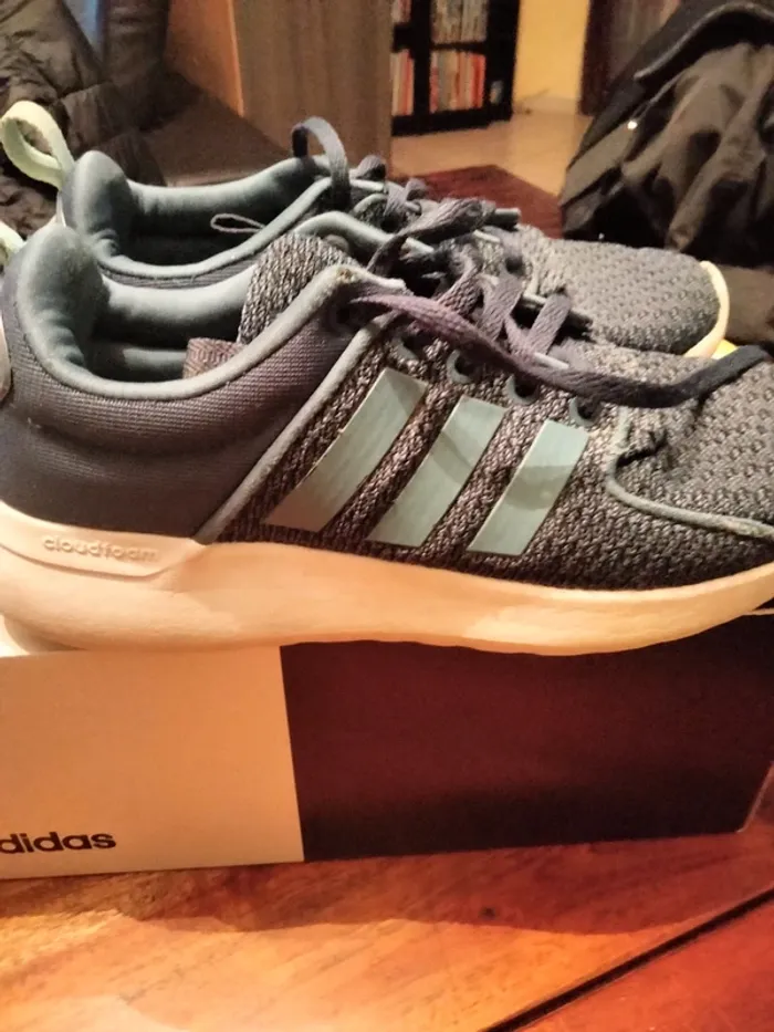 Basket adidas en 36.5 - photo numéro 2