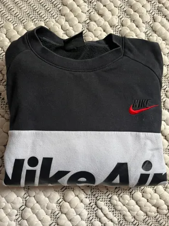 Pull Nike Air