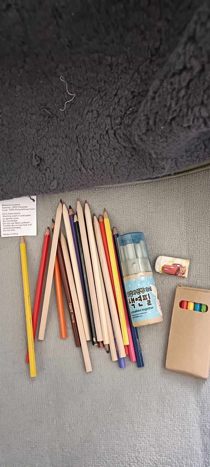 Lot crayons couleurs - photo numéro 3
