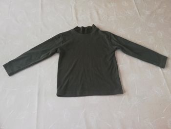 Sous pull col roulé kaki 4 ans