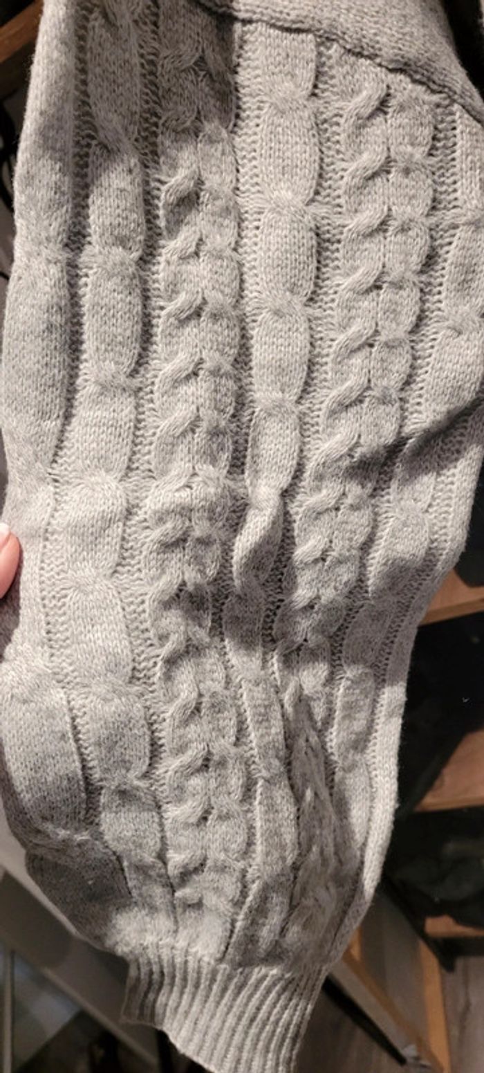 Pull épaules dénudées - photo numéro 6