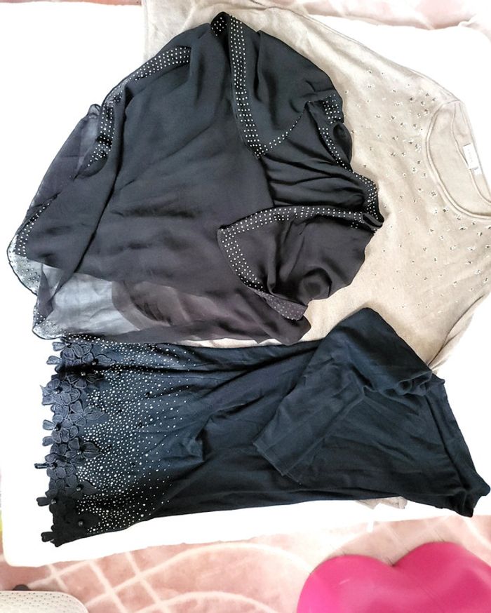 Lot 2 ponchos et un gilet festifs strass L/XL - photo numéro 19