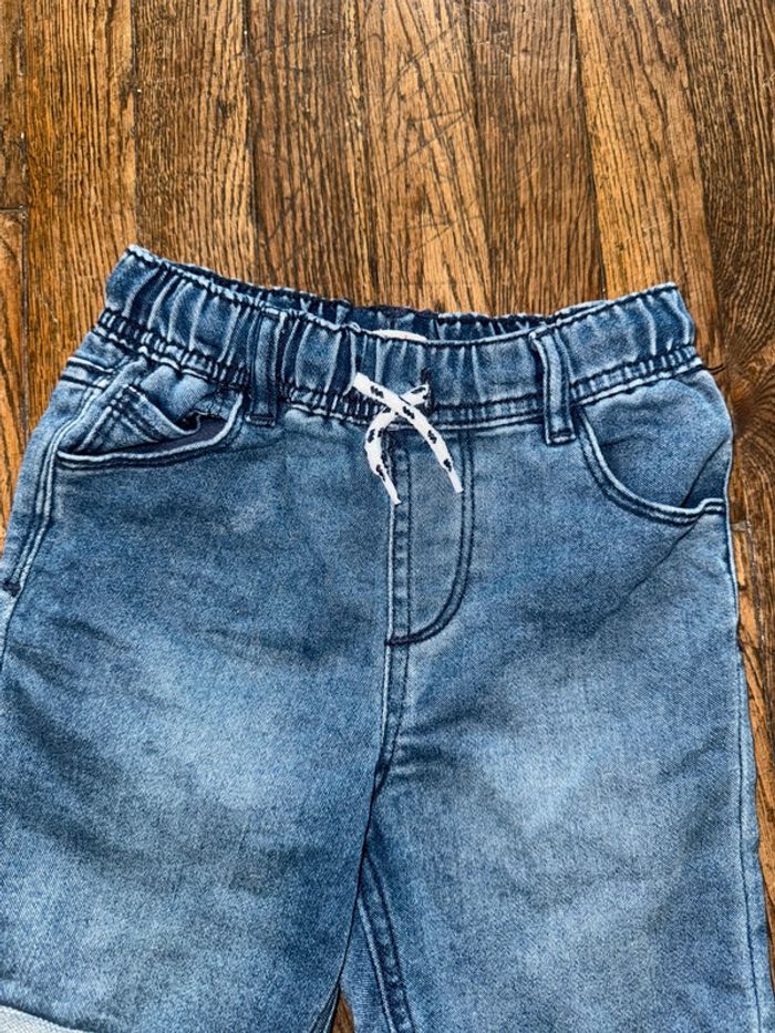 Short du pareil au même 5 ans - photo numéro 2