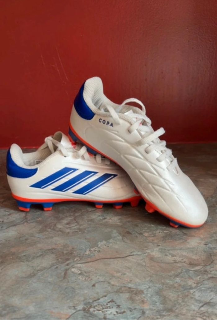 ⚽ Crampons de football adidas COPA PURE – Enfant ⚽