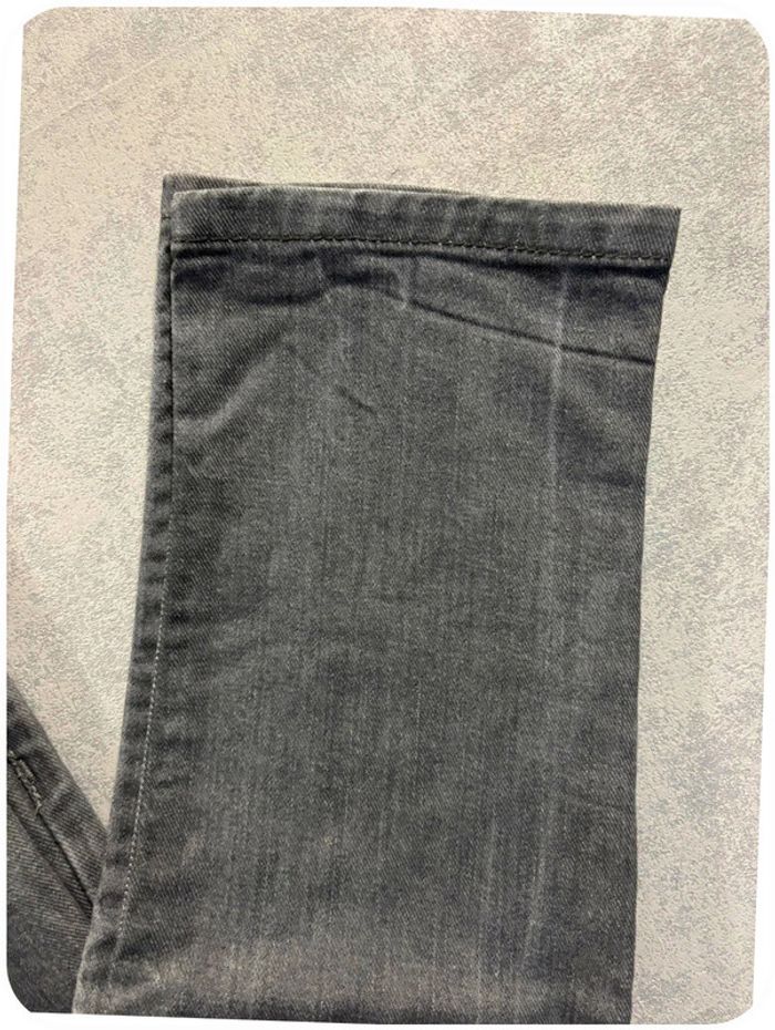 Jean Noir Levi’s 510 W29 L29 =Taille 38 - photo numéro 3