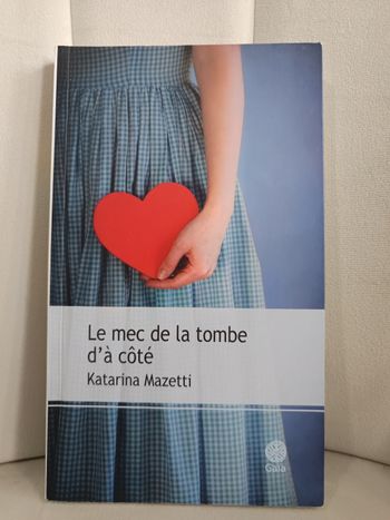 " Le mec de la tombe d'à côté "