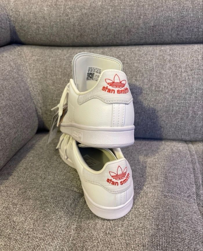 Adidas Stan Smith 37 blanche neuve - photo numéro 3