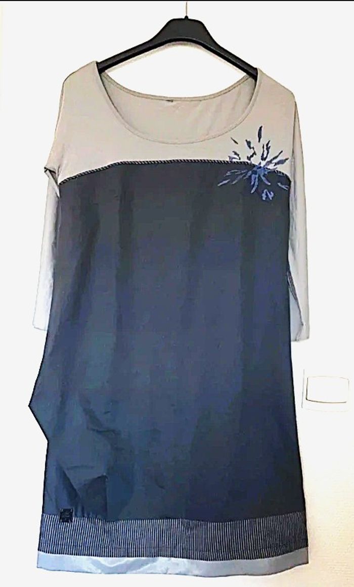 Robe "Cop Copine"
