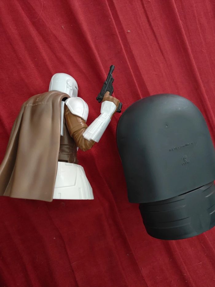 Lot Star Wars × Kinder Surprise (Mandlaorian , Kylo Ren) - photo numéro 2