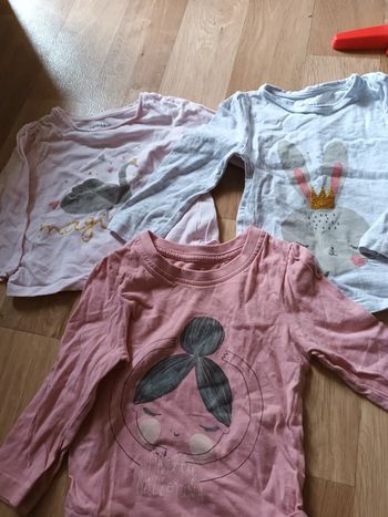 3 t-shirts manches longues 12 mois