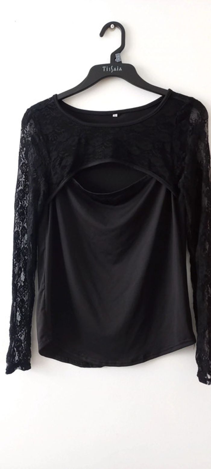 T-shirt manches dentelle