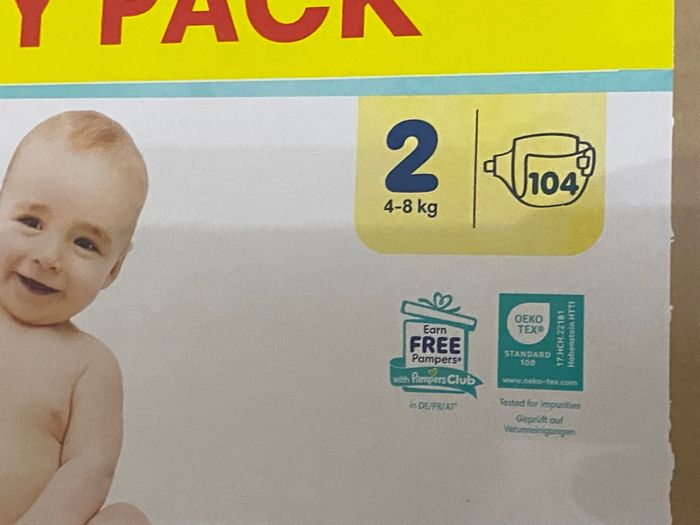104 couches Pampers taille 2 harmonie - photo numéro 2