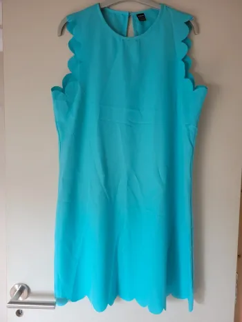 Robe turquoise