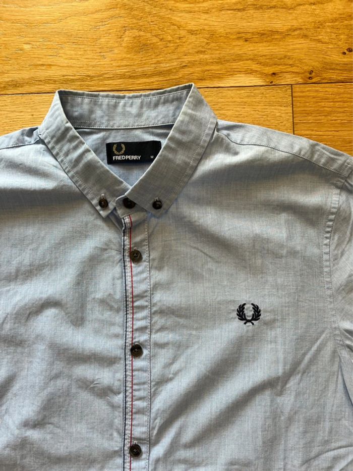 👕 Chemisette bleu clair Fred Perry – Taille M - 100% coton – Très bon état - photo numéro 3