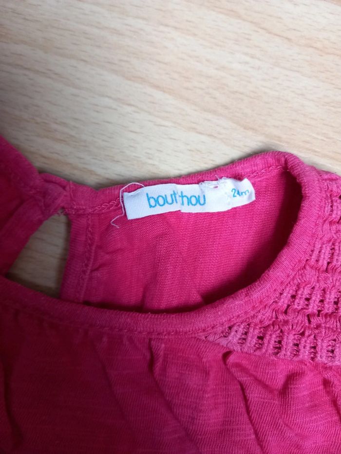 Tee-shirt rose Bout'chou 24 mois TBE - photo numéro 3