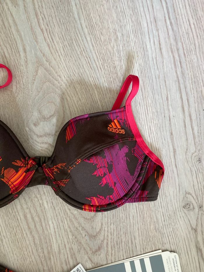 Maillot de bain bikini Adidas slip taille 36 et haut bonnet C Neuf - photo numéro 2