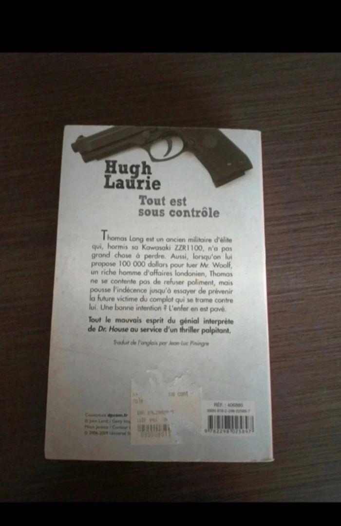 hugh laurie - photo numéro 2