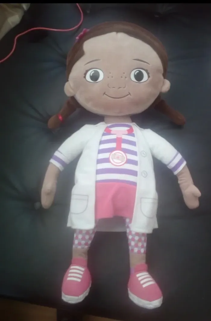 Peluche Docteur la peluche