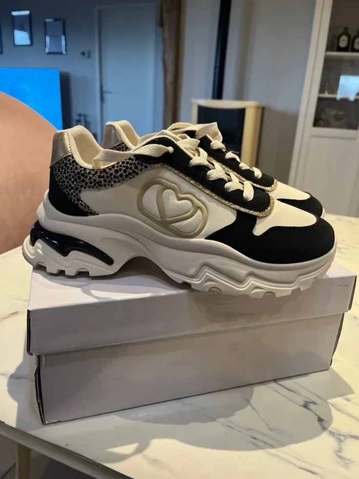 Basket neuve femme tendance