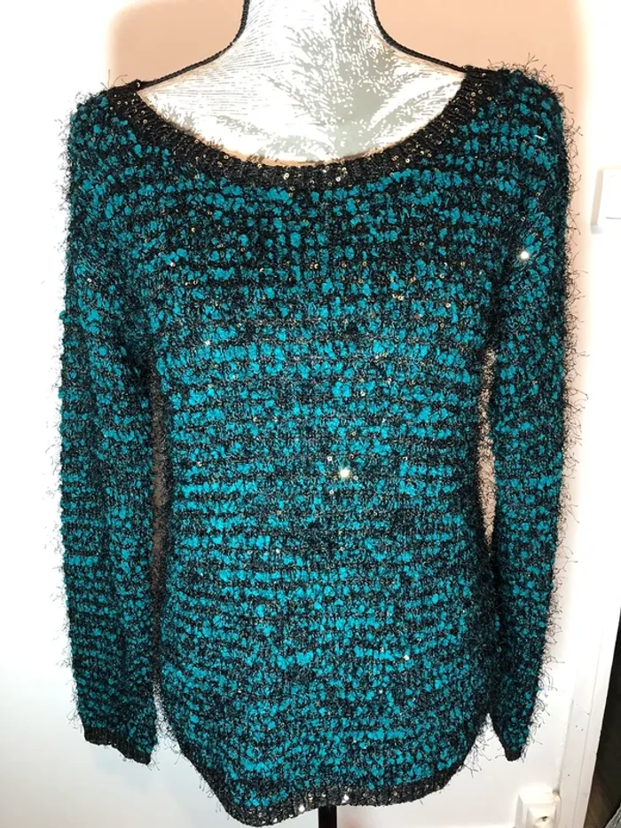Pull neuf Riu - photo numéro 4