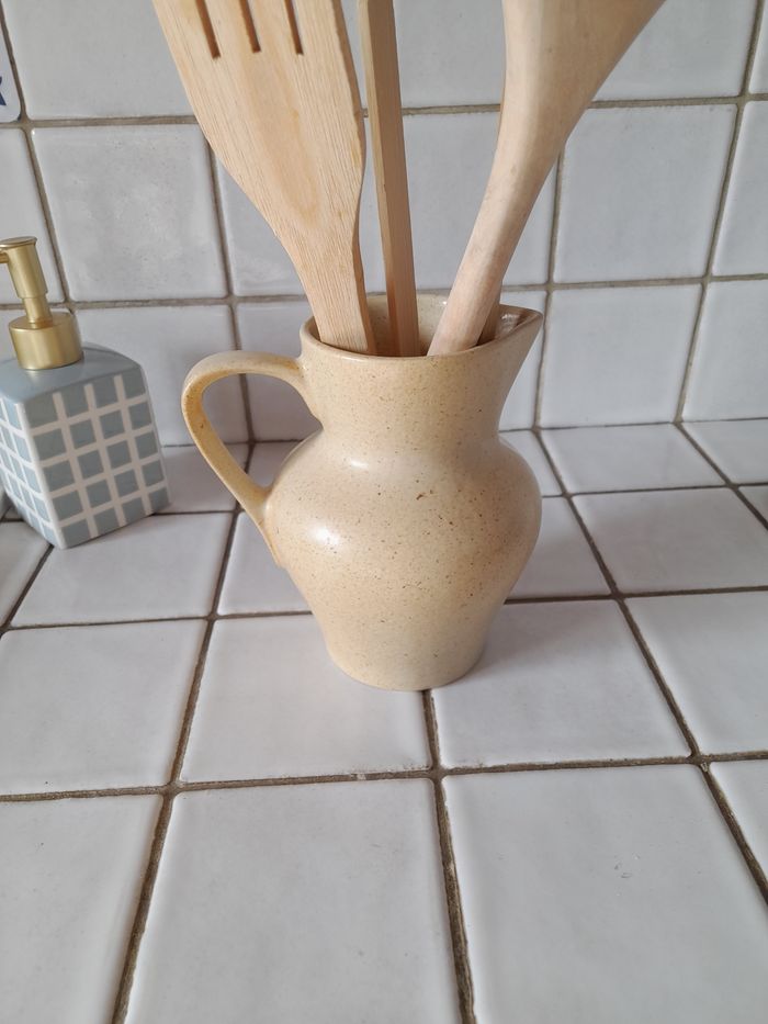 Pichet beige - photo numéro 2