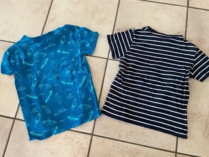2 teeshirts manches courtes 6ans Gémo - photo numéro 2